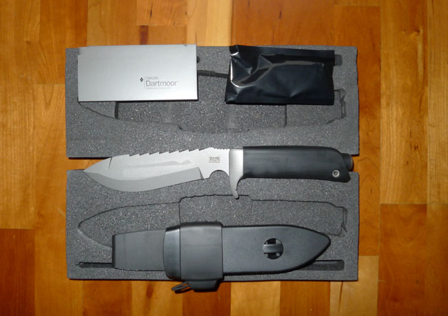 Dartmoor-Knife-CSK185-box-contents_650.j