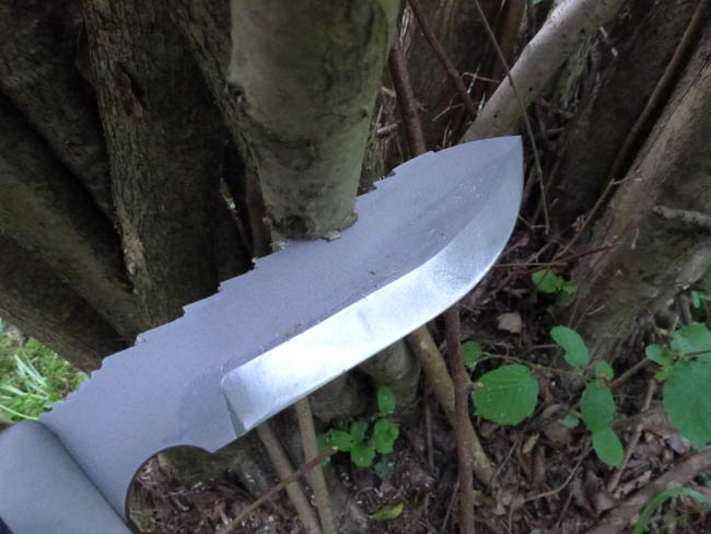 Sawing with the Dartmoor Knife CSK185