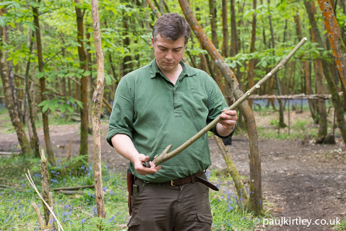 How To…. Carve and Use an Adjustable Pot Hanger – Bushcraft Days