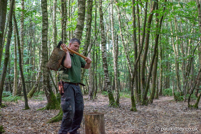 Paul Kirtley inverted axe technique log to shoulder