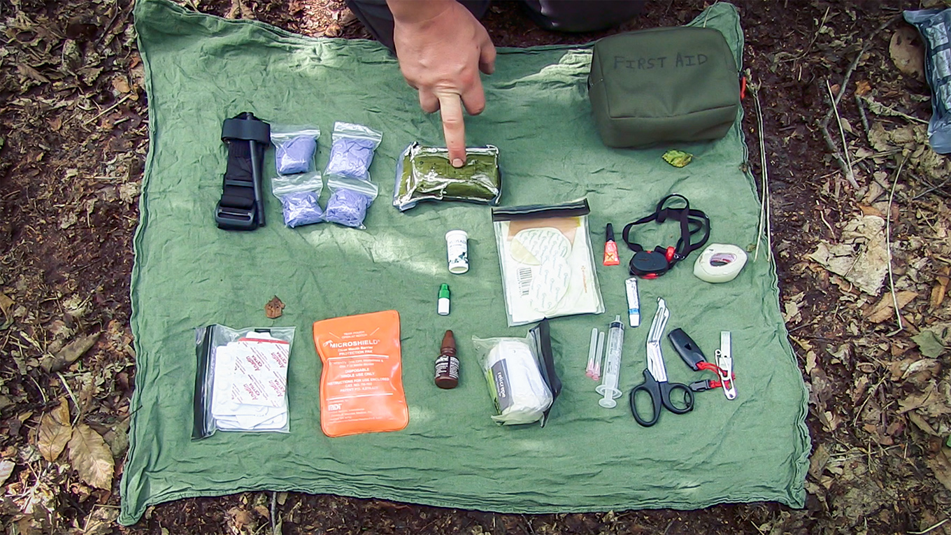 12 Essential items people should have with them when they venture outdoors  - Bushcraft Survival Australia